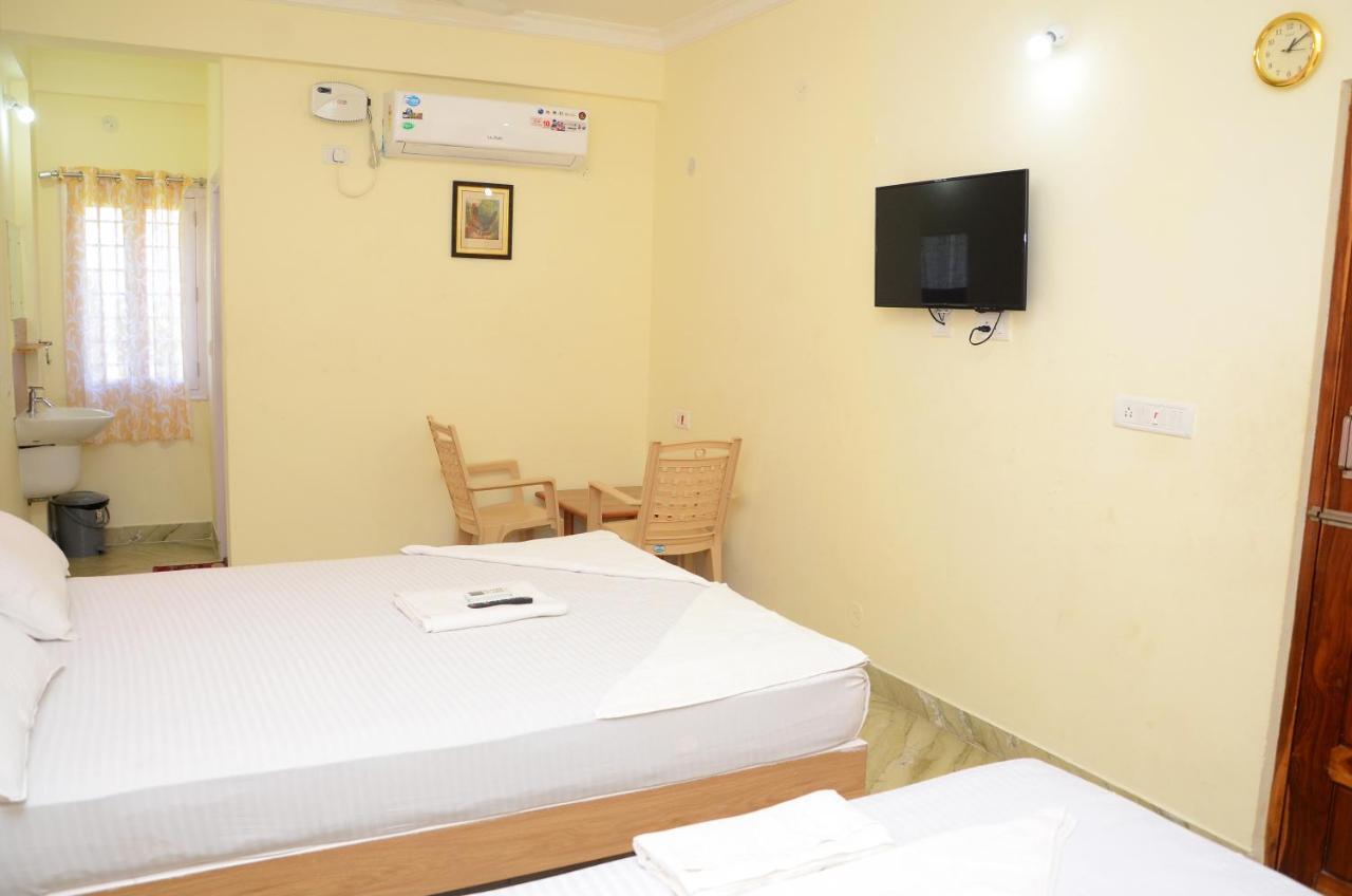 Hari Iyer Residency Hotel Tiruchchendūr Exterior foto