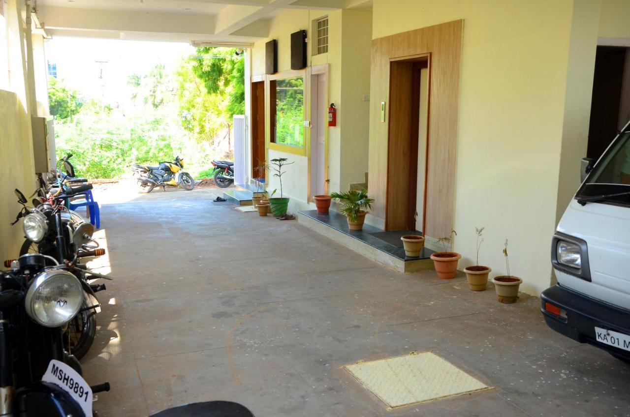 Hari Iyer Residency Hotel Tiruchchendūr Exterior foto